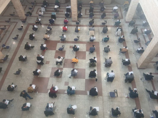 آزمون استخدامی بانک شهر برگزار شد